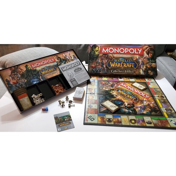 MONOPOLY WORLD OF WARCRAFT Collector Board Game tokens deeds money COMPLETE 2012